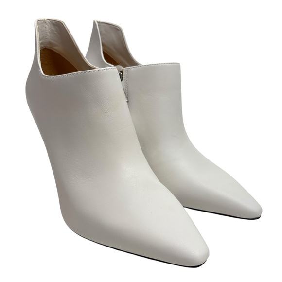 MICHAEL SIZE 7 1/2 WHITE LEATHER ANKLE SHOE BLACK HEELS NWOT $178 - Picture 1 of 7
